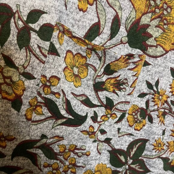 Song & Spirit Women’s Grey Yellow Green Floral Open Front Flowy Cape - One Size - Picture 5 of 7